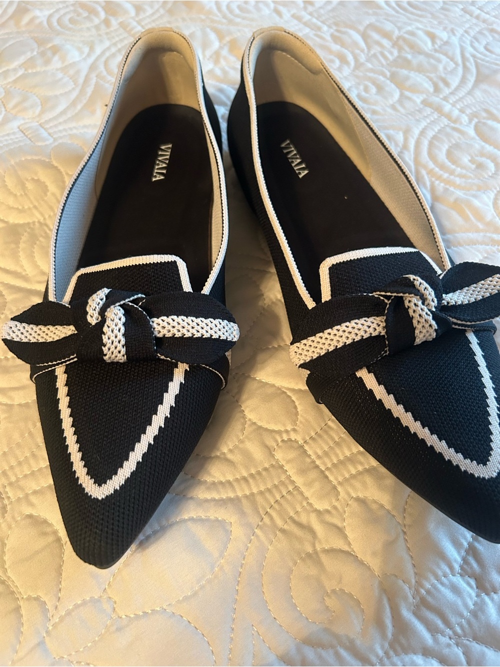 VIVAIA Black & White Pointed Bow Knit Loafers - Picture 3 of 6